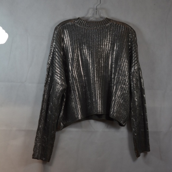 Moon & Madison Foil Silver Cable Knit Sweater NWT SZ L - Picture 10 of 13